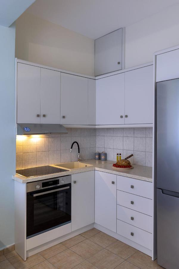 Grammata Suites Ερμούπολη Εξωτερικό φωτογραφία