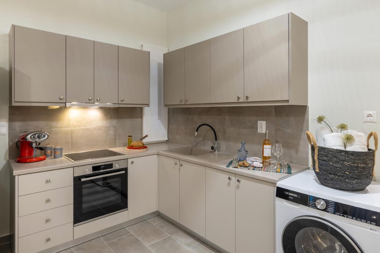 Grammata Suites Ερμούπολη Εξωτερικό φωτογραφία