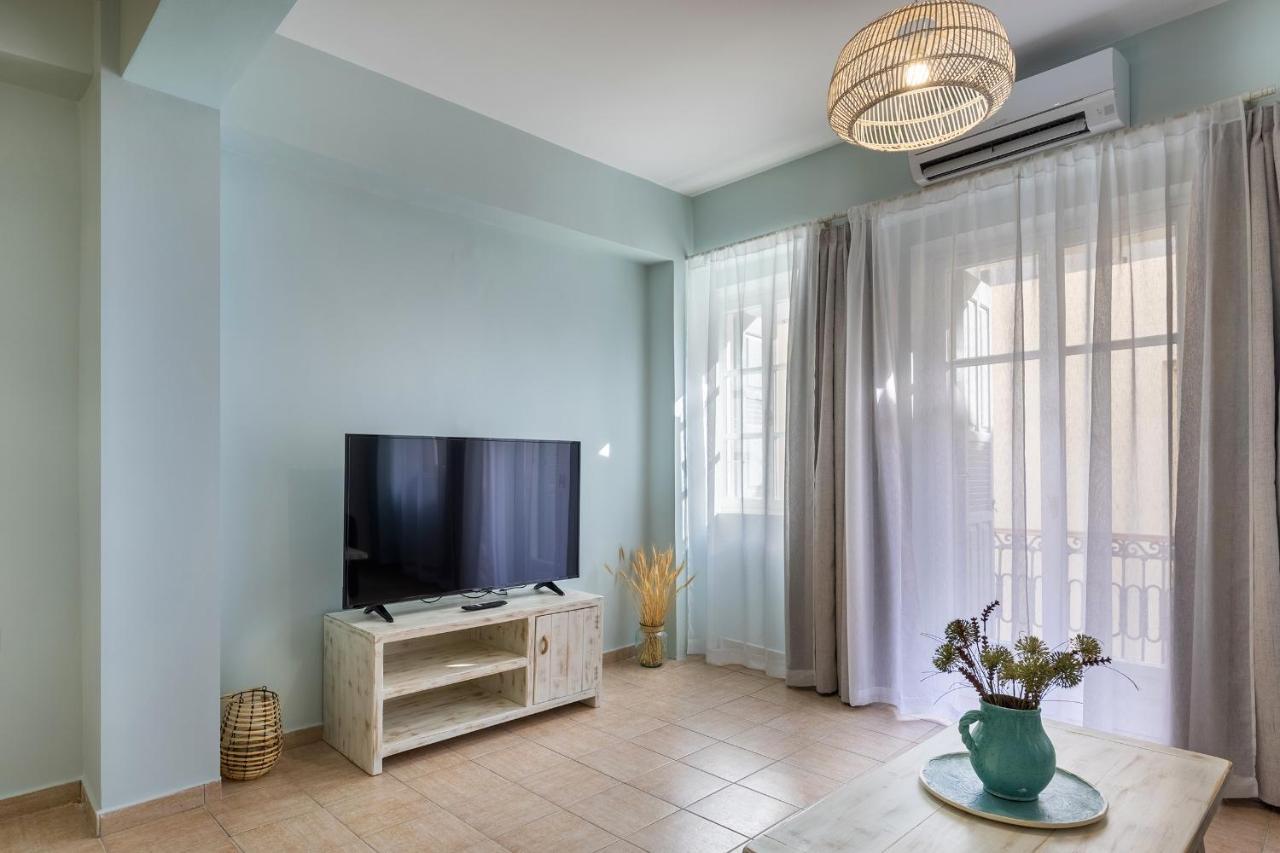 Grammata Suites Ερμούπολη Εξωτερικό φωτογραφία