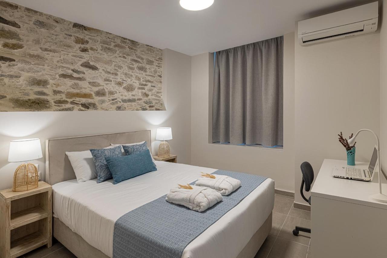 Grammata Suites Ερμούπολη Εξωτερικό φωτογραφία