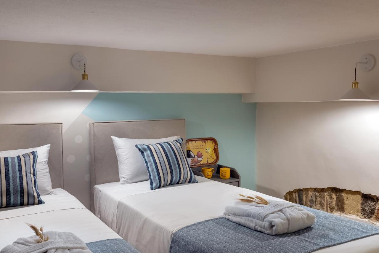Grammata Suites Ερμούπολη Εξωτερικό φωτογραφία